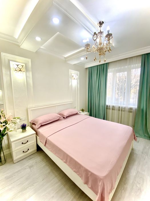 Сдам 3 х ком квартиру люкс