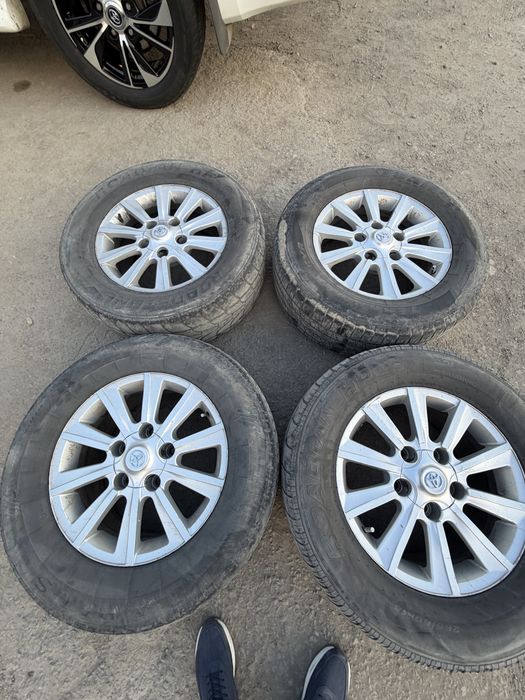 Продам дискис резиной  R18 275/60/18