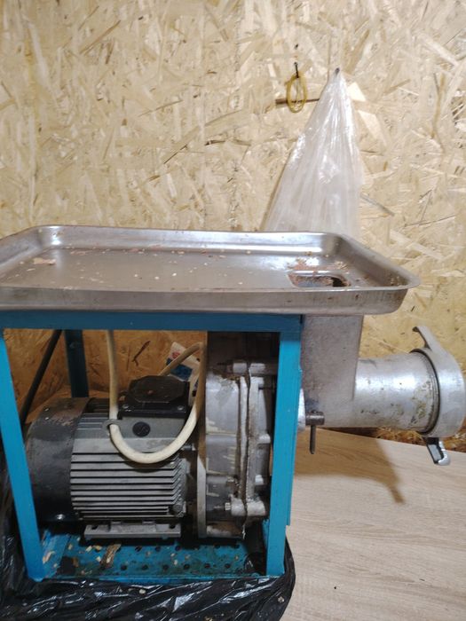 Мясорубка б/в 3 фаза