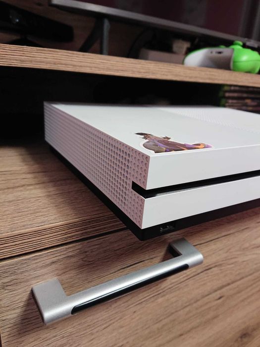Consola X box one s.
