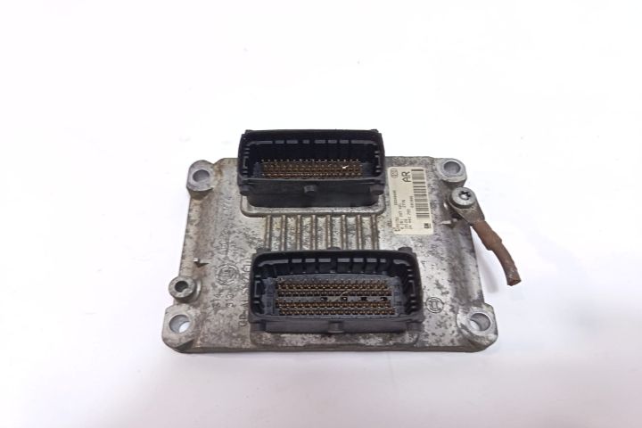 Calculator motor 1.0 B 0261207421 Opel Corsa C