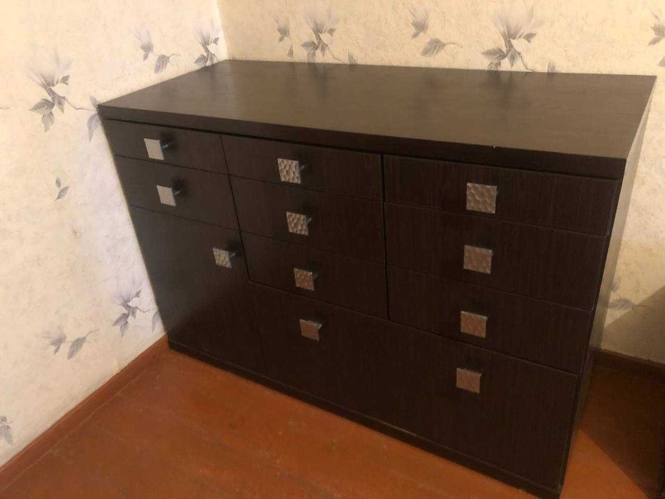 Удобный и вместительный комод в ваш дом размером 120х50х81,5см