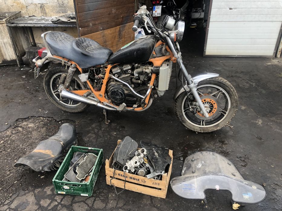 Honda magna 750 rd 09 pentru piese. Nu are acte.