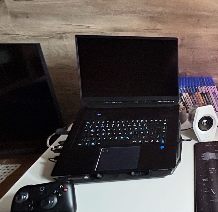 Acer Predator Triton 17x