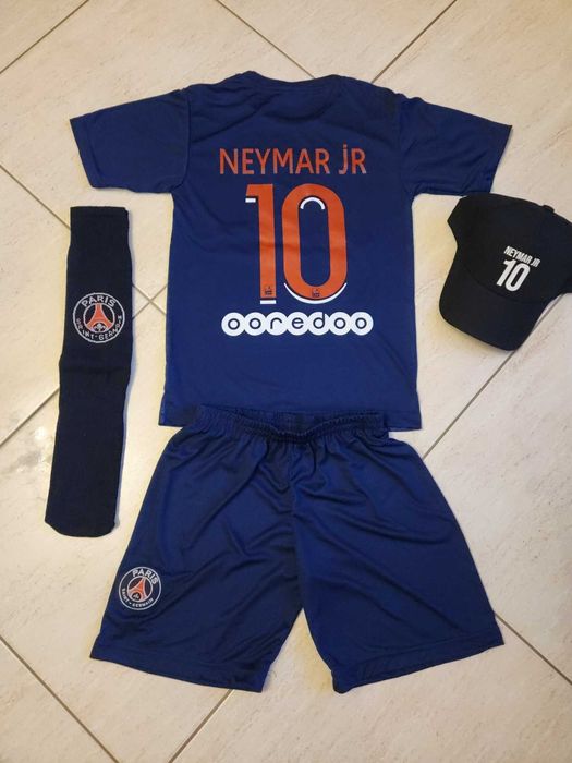 MBappe 7 PSG + Калци + Шапка 2023г Нов Детско Мбаппе ПСЖ Комплект New