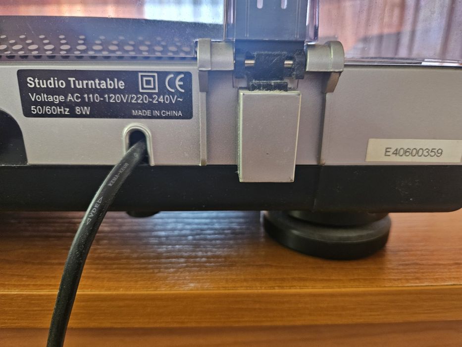 Грамофон аналогов TECHNICS  DJT-2