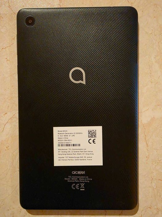 Таблет Alcatel 3T8 - Четири-ядрен 1.28 GHz, 2GB RAM, 32GB, 4G - Черен