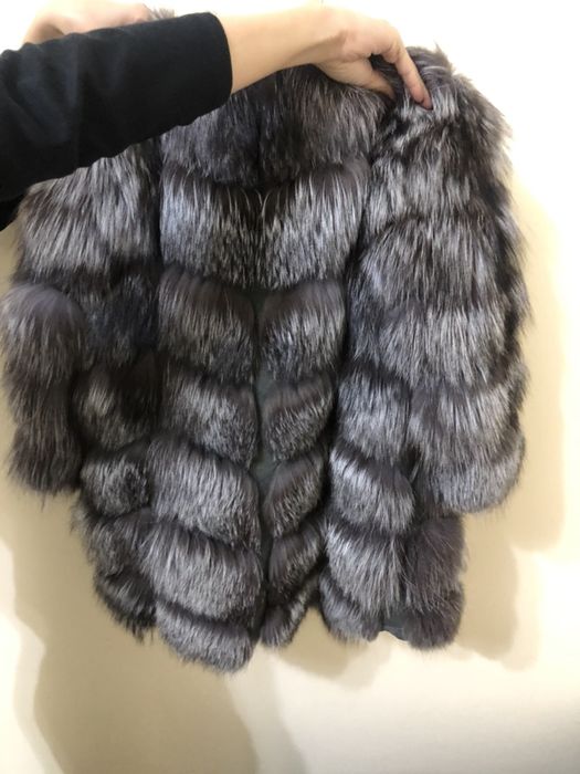 Продам шубу из чернобурки