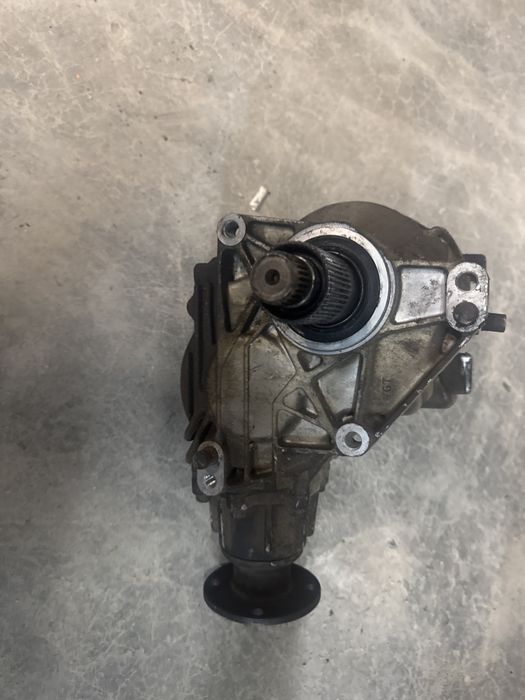 Раздатка за Хюндай Санта Фе 2.0 5 скорости Hyundai santa fe 2,0 d