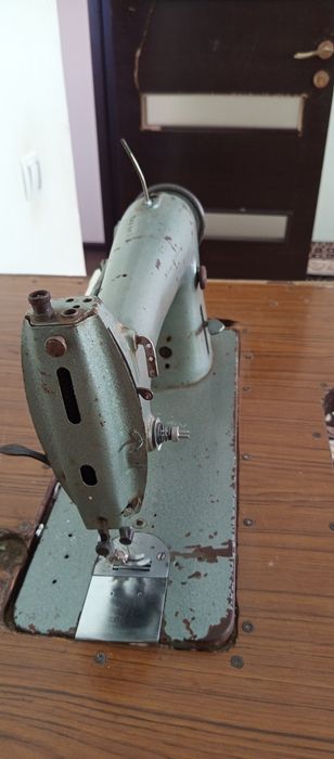 Sfatli yaxshi tikadi