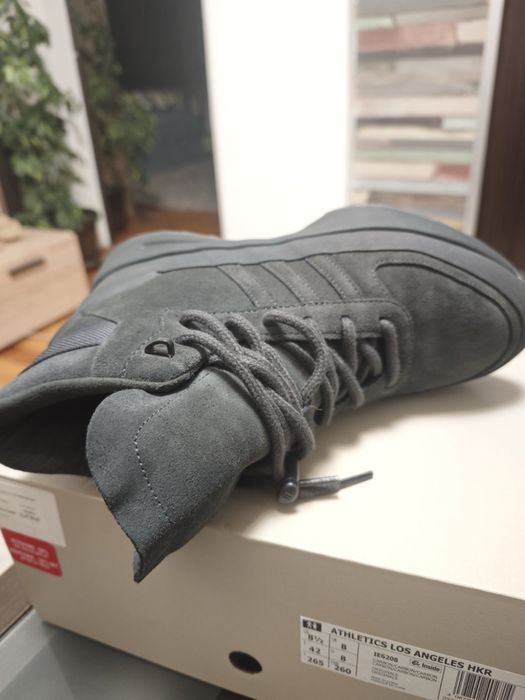 Маратонки Adidas