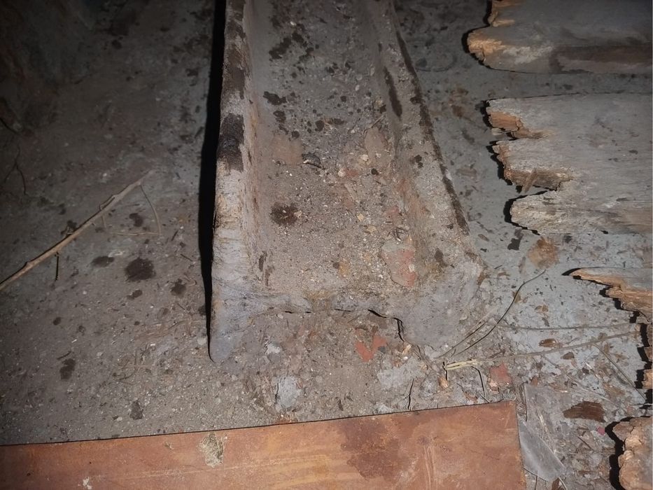 Продам рельсы  в хорошем состояние