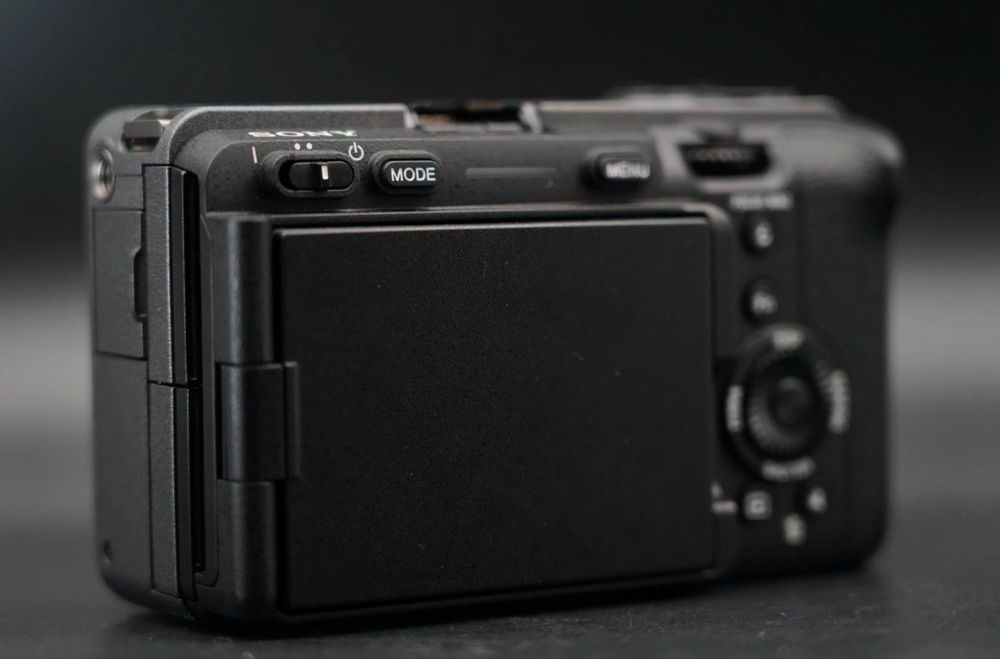 Продавам камера Sony FX3