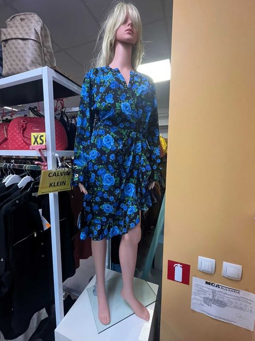 Манекени за дрехи женски и мъжки