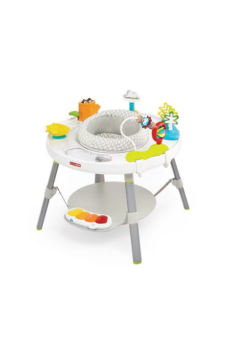 Centru de activitati Skip Hop Explore & More