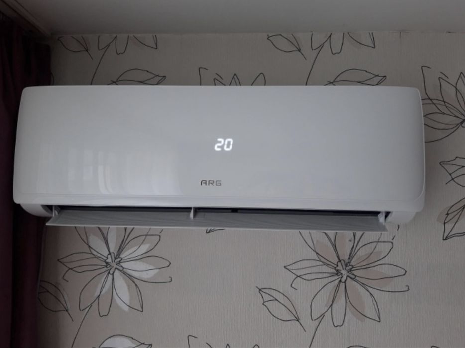 Кондиционер ARG CSH-12BA белый