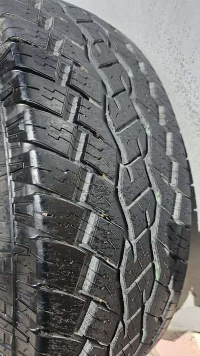 Комплект шин 5 шт . Toyo Open Country A/T