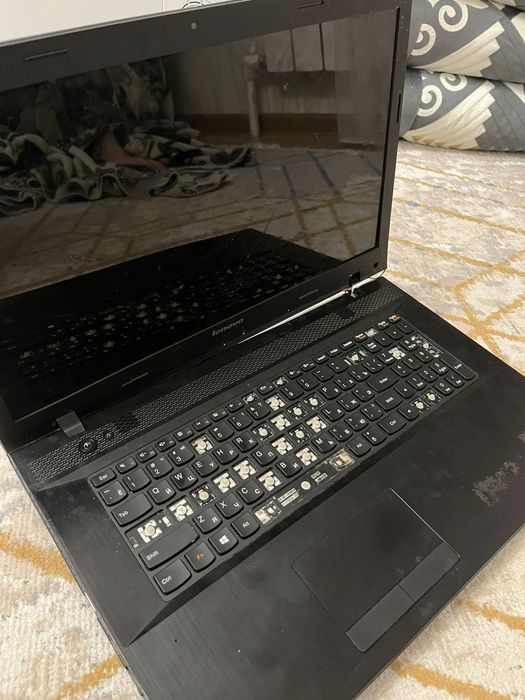 Продам ноутбук леново