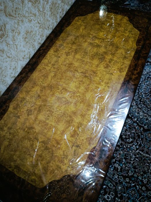 Хонтахта хам стол булади