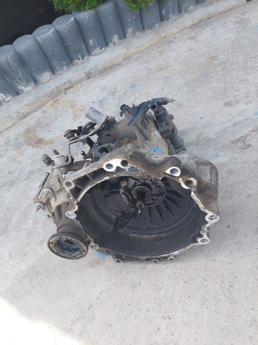 cutie de viteze 1.4 - 1.6  benzina vw golf 4 bora octavia 1 leon 1m
