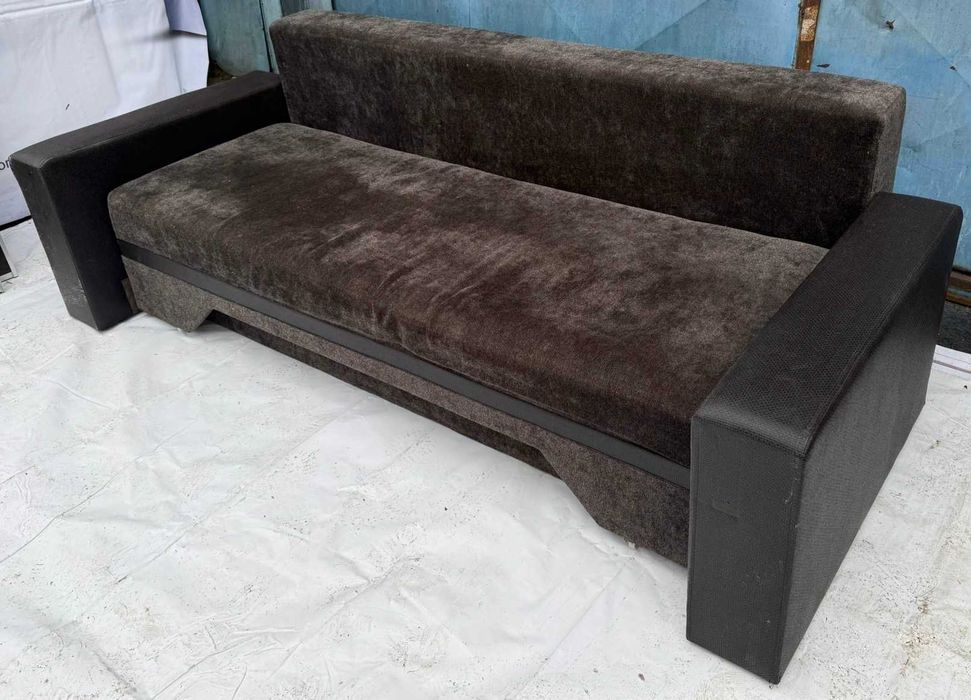 Canapea Extensibila cu Lada; Pat cu Saltea 190x140 cm