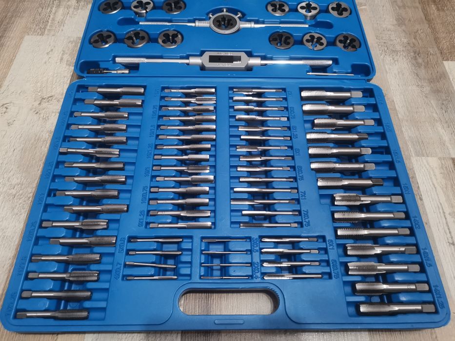 Trusa  tarozi și filiere 110 piese-trusa metrica tarozi/filiere 110buc