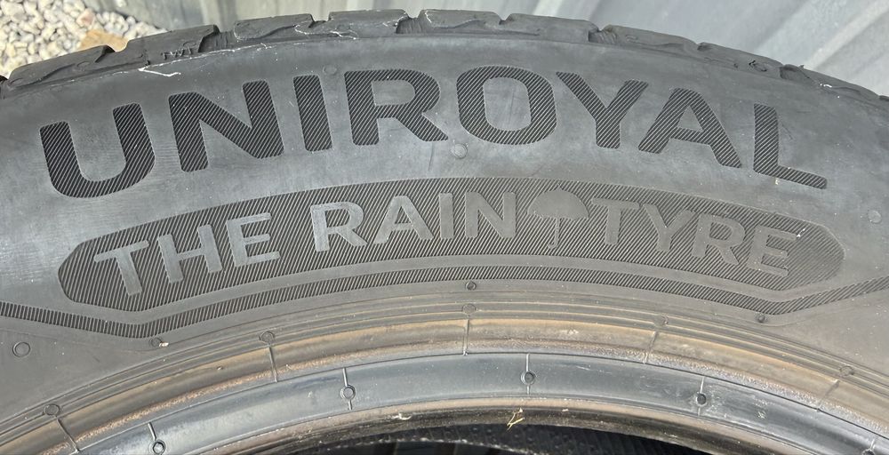 4бр 205/55/16 на 7мм с 21дот Унироял