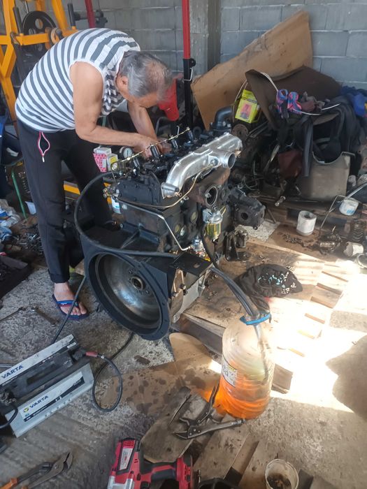 Продавам отремонтирани двигатели "Перкинс" Д3900 за мотокар!