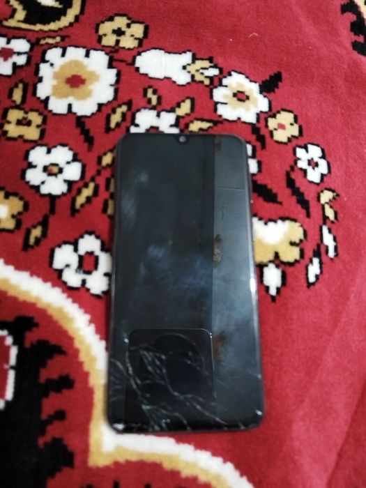 Продам Samsung A 40