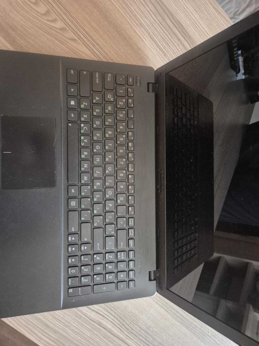 Лаптоп Asus за части.Модел H552L