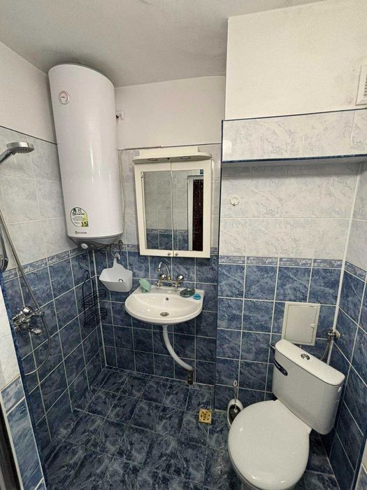 Дава се под наем Двустаен апартамент в Варна, м-т Боровец - юг - 42 кв.м за 382.5 € - Снимка #5