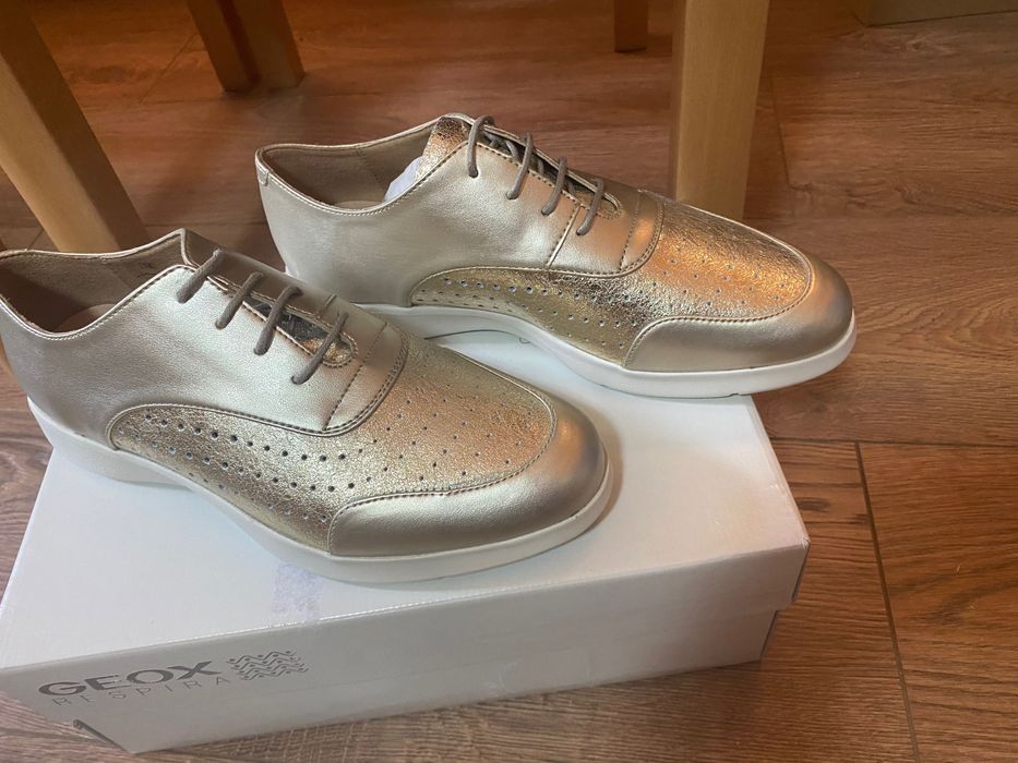 Чисто Нови Дамски обувки Geox