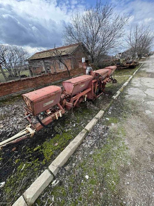 Сеялка за пролетни култури Becker