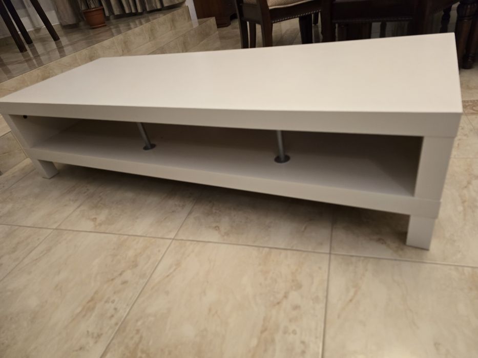 Masa de cafea culoare alba