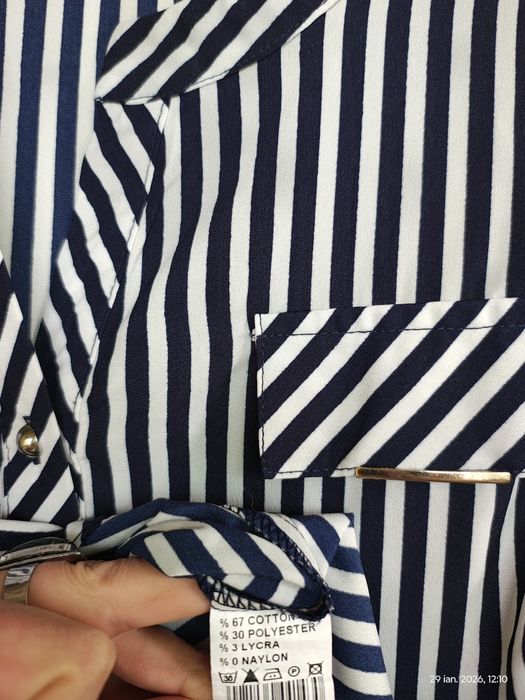 Bluza cu mânecă scurtă