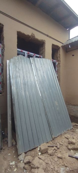 B.U tunika sotiladi