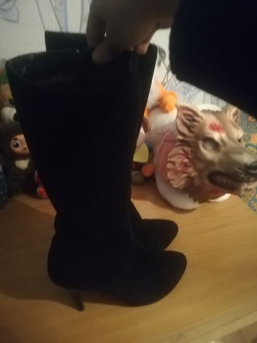 Продам зимние обуви