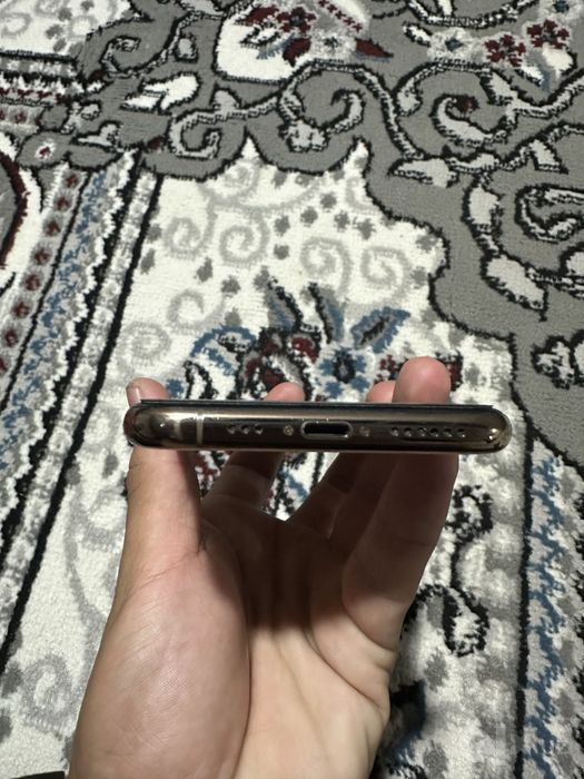 Iphone 11 pro gold  obmen