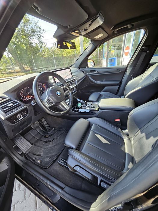 BMW X3 2.0 Benzină – 184 cp – An 2022 36000km

Mașină în stare impecab