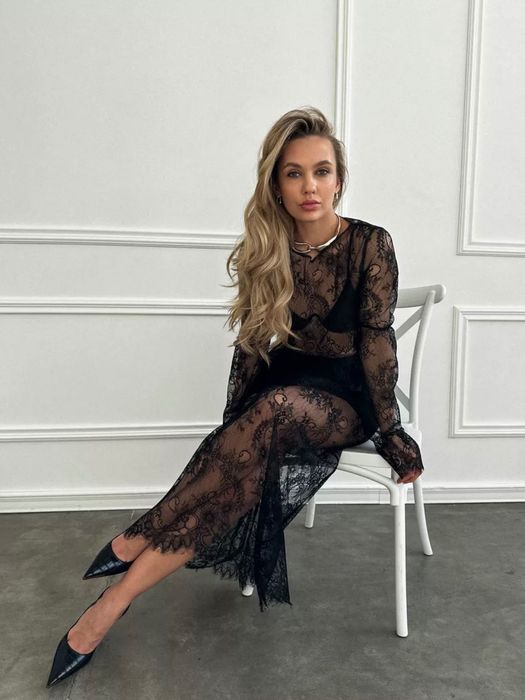 Юбка миди кружевная черная