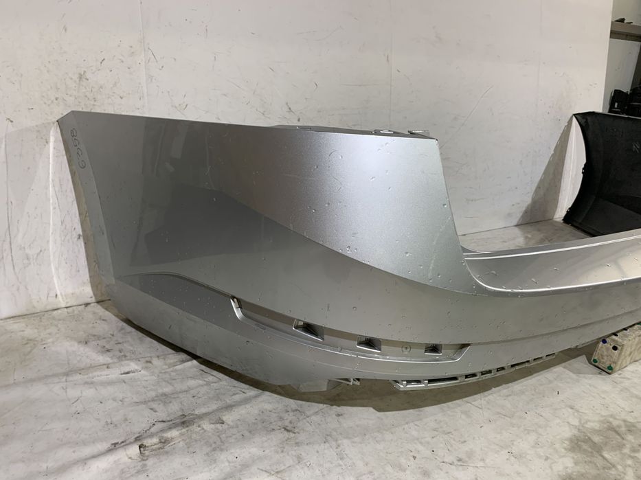 Bara spate Skoda Superb 3, Kombi, 2015, 2016, 2017, 2018, 2019, 2020, 2021, 2022, 2023, cod origine OE 3V9807421.