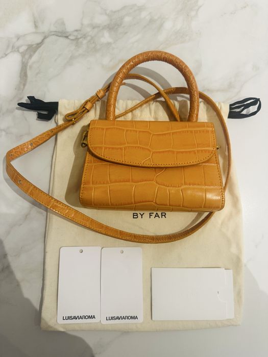 Чанта естествена кожа  BY FAR