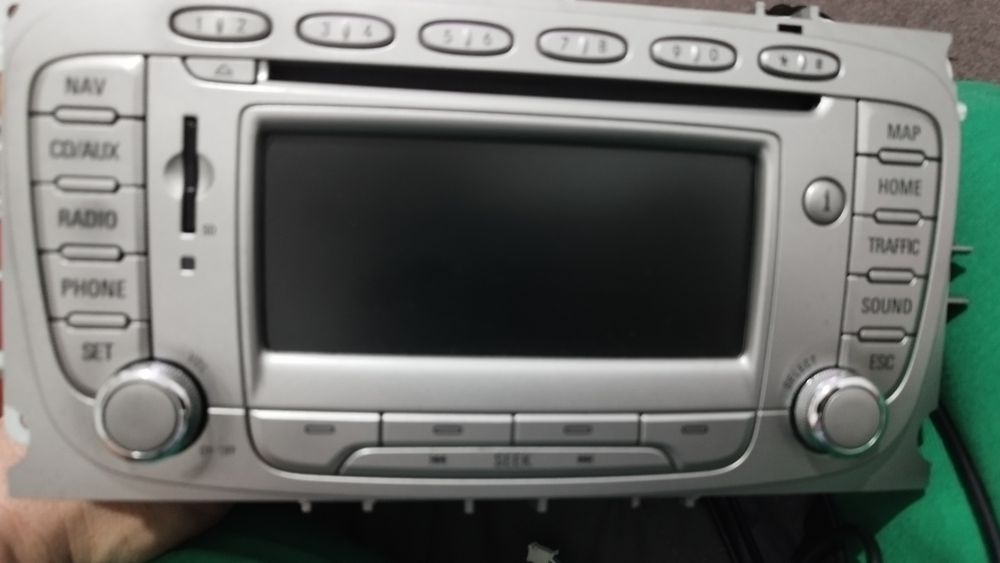 Vand navigatie ford focus 2