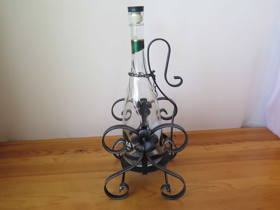 Декантер,поставка за

бутилка,ковано желязо