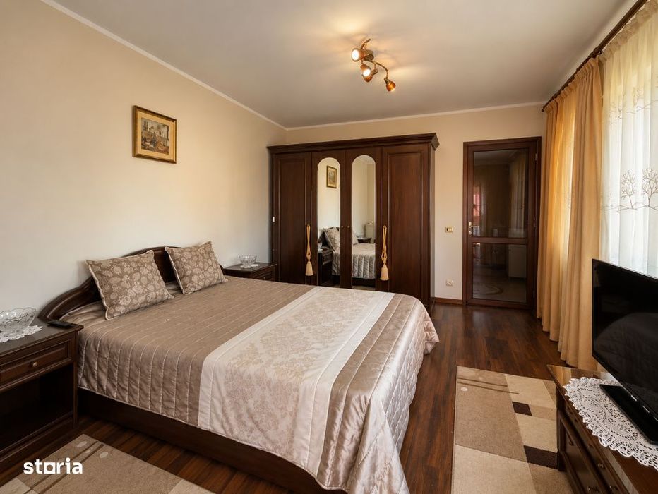 Casa P+M - Palas - teren 340mp - 6 camere