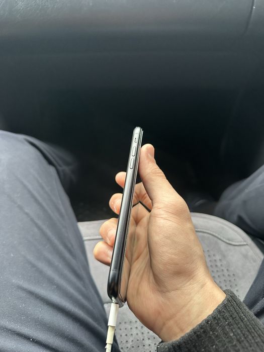 iPhone Xr ideal holatda