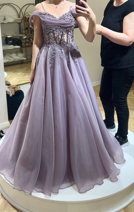 Официална дамска рокля