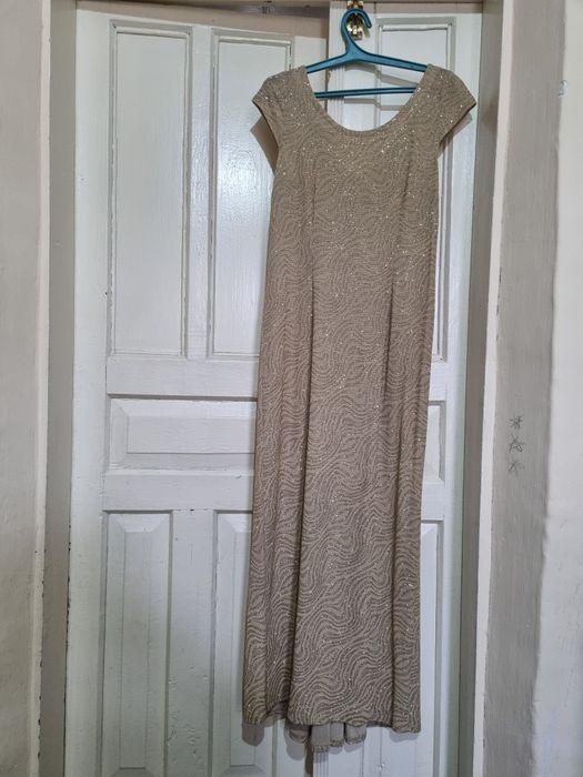 Платье вечернее с накидкой