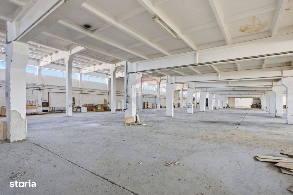 Teren Industrial / Hale de Vânzare 4.1 Ha - Zona industrială - Hârlău