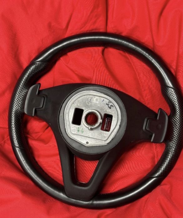 Mercedes E w213 волан